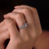 Gradiva Solitaire | Diamond Ring | 18K Gold