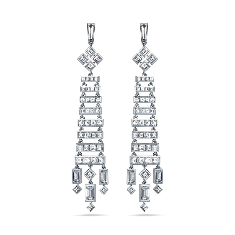 Gradiva Baguettes | Diamond Earrings | 18K Gold