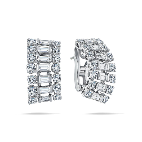 Gradiva Baguettes | Diamond Earrings | 18K Gold