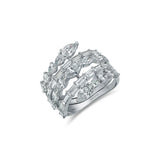 Gradiva Baguettes | Diamond Ring | 18K Gold