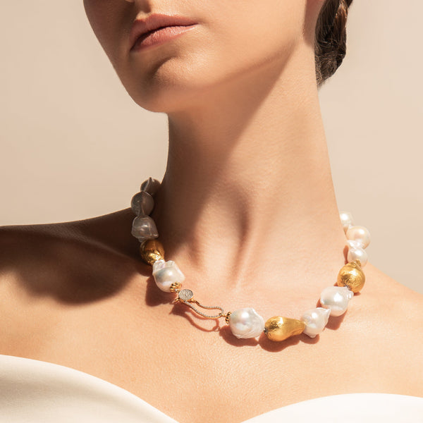 Gradiva Pearls | Diamond Necklace | 18K Gold